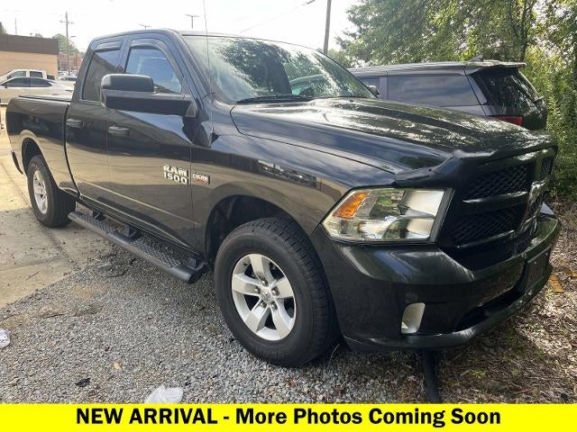 2017 RAM 1500 Express 4x4 Quad Cab 6'4" Box