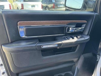 2018 RAM 1500 Laramie 4x4 Crew Cab 5'7" Box