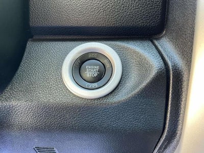 2018 RAM 1500 Laramie 4x4 Crew Cab 5'7" Box