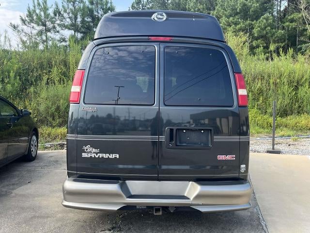2004 GMC Savana Cargo Van 1500 REG WB