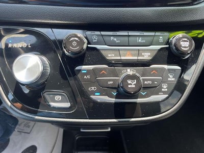 2025 Chrysler Pacifica Select FWD
