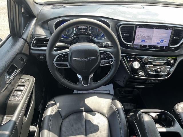 2025 Chrysler Pacifica Select FWD