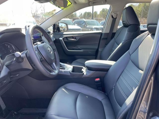 2024 Toyota RAV4 XLE Premium FWD (Natl)