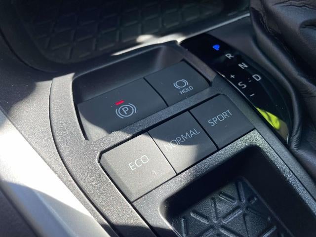 2024 Toyota RAV4 XLE Premium FWD (Natl)