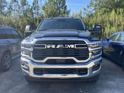 2025 RAM 3500 Lone Star 4x4 Crew Cab 6'4" Box