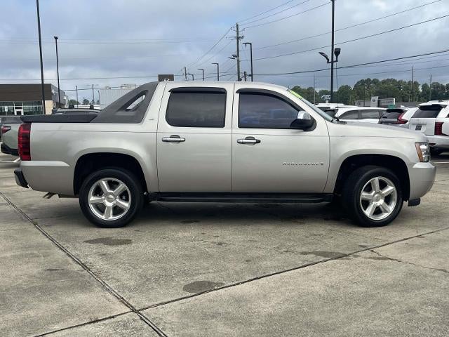 2007 Chevrolet Avalanche 2WD Crew Cab LS