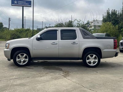 2007 Chevrolet Avalanche 2WD Crew Cab LS