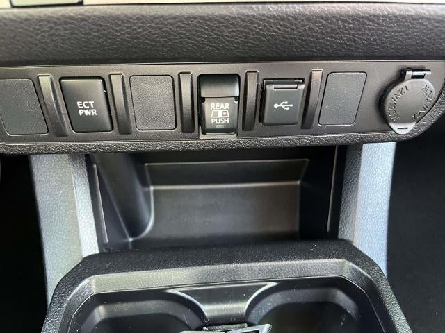 2021 Toyota Tacoma 2WD 2WD TRD Sport Double Cab 5' Bed V6 AT (Natl)