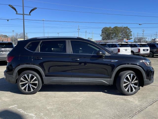 2022 Volkswagen Taos SE FWD