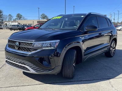 2022 Volkswagen Taos SE FWD