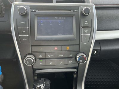 2015 Toyota Camry 4dr Sdn I4 Auto SE (SE)