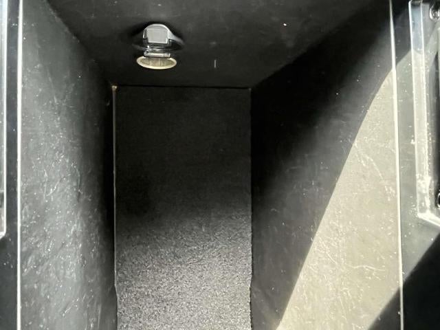 2015 Toyota Camry 4dr Sdn I4 Auto SE (SE)