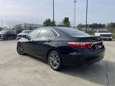 2015 Toyota Camry 4dr Sdn I4 Auto SE (SE)