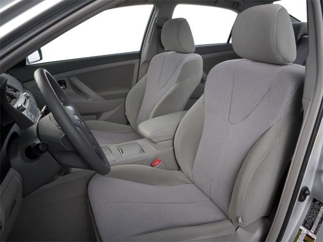 2011 Toyota Camry 4dr Sdn I4 Man LE (Natl)