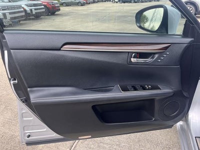 2016 Lexus ES 350 4dr Sdn
