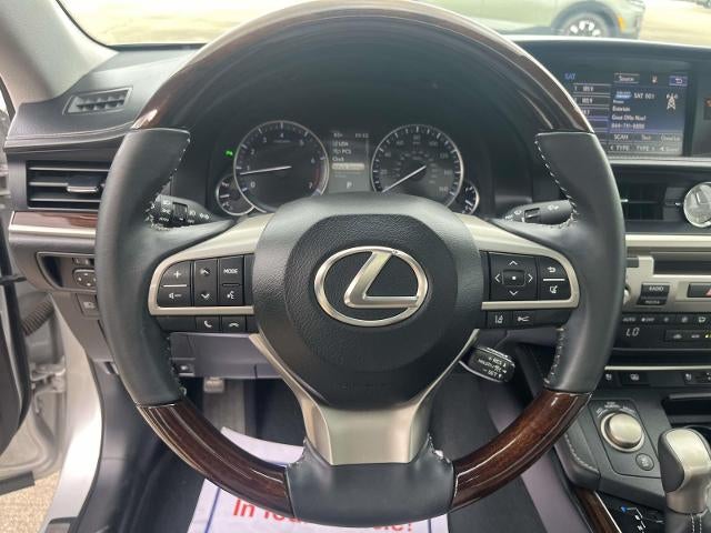 2016 Lexus ES 350 4dr Sdn