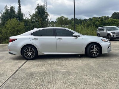 2016 Lexus ES 350 4dr Sdn
