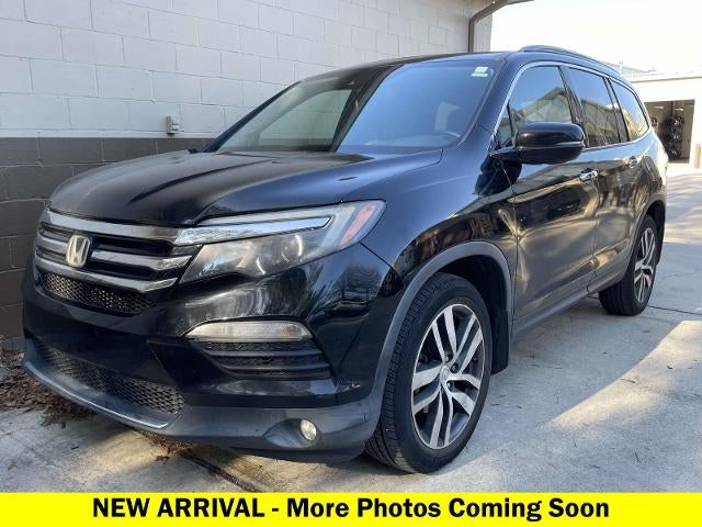 2016 Honda Pilot AWD 4dr Elite with DVD Rear Entertainment System and Navigation