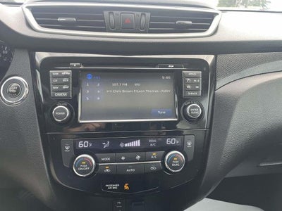 2016 Nissan Rogue FWD 4dr SL