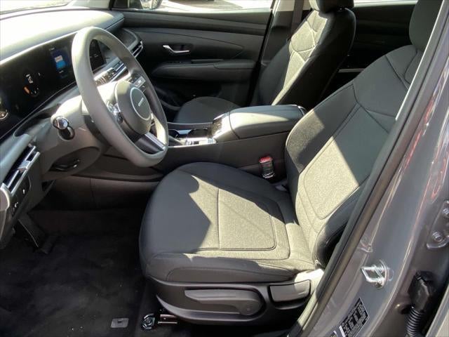 2025 Hyundai TUCSON SE FWD