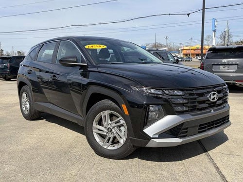2025 Hyundai TUCSON SE FWD