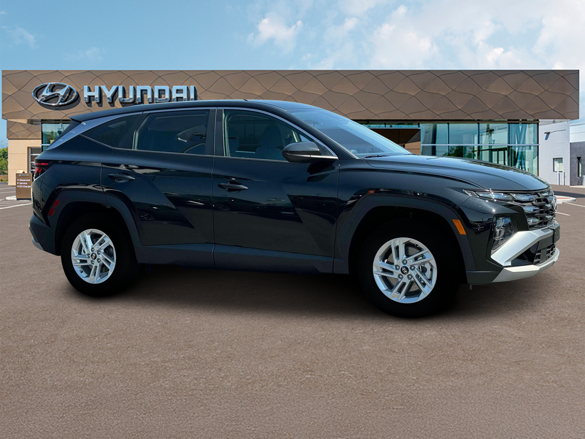 2025 Hyundai TUCSON SE FWD