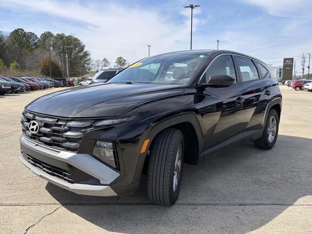 2025 Hyundai TUCSON SE FWD