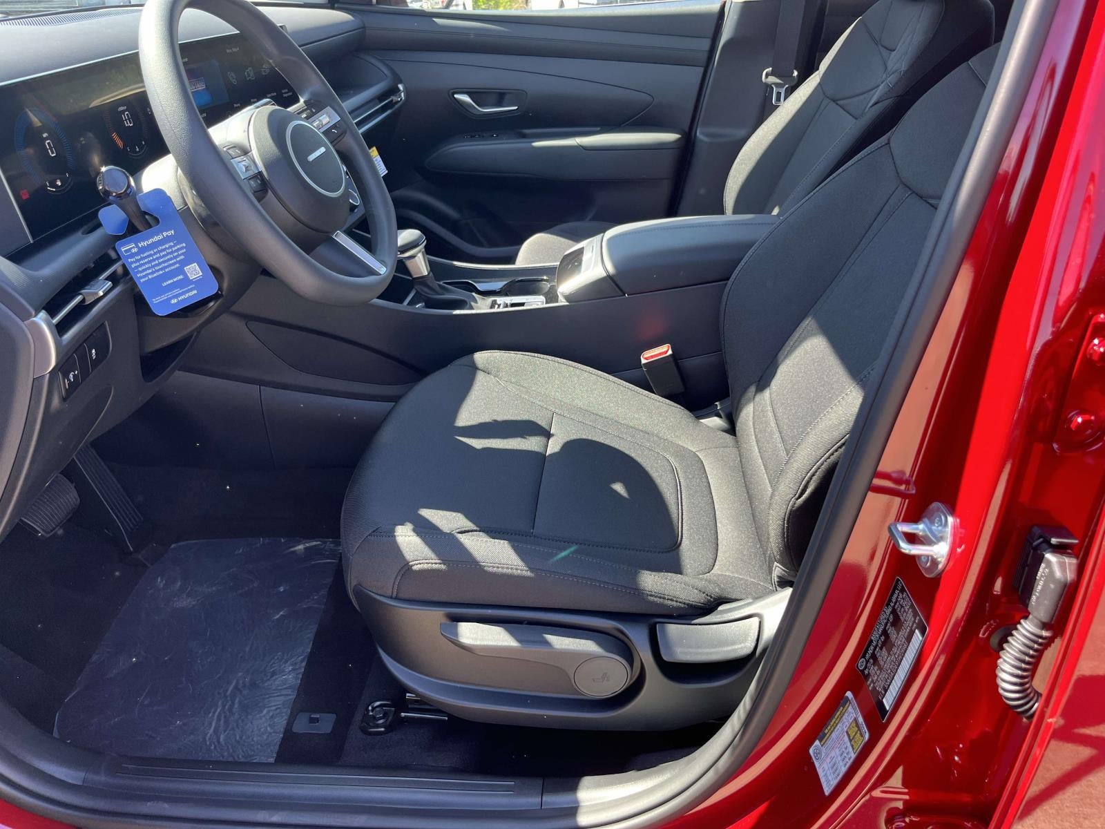 2026 Hyundai TUCSON SE FWD
