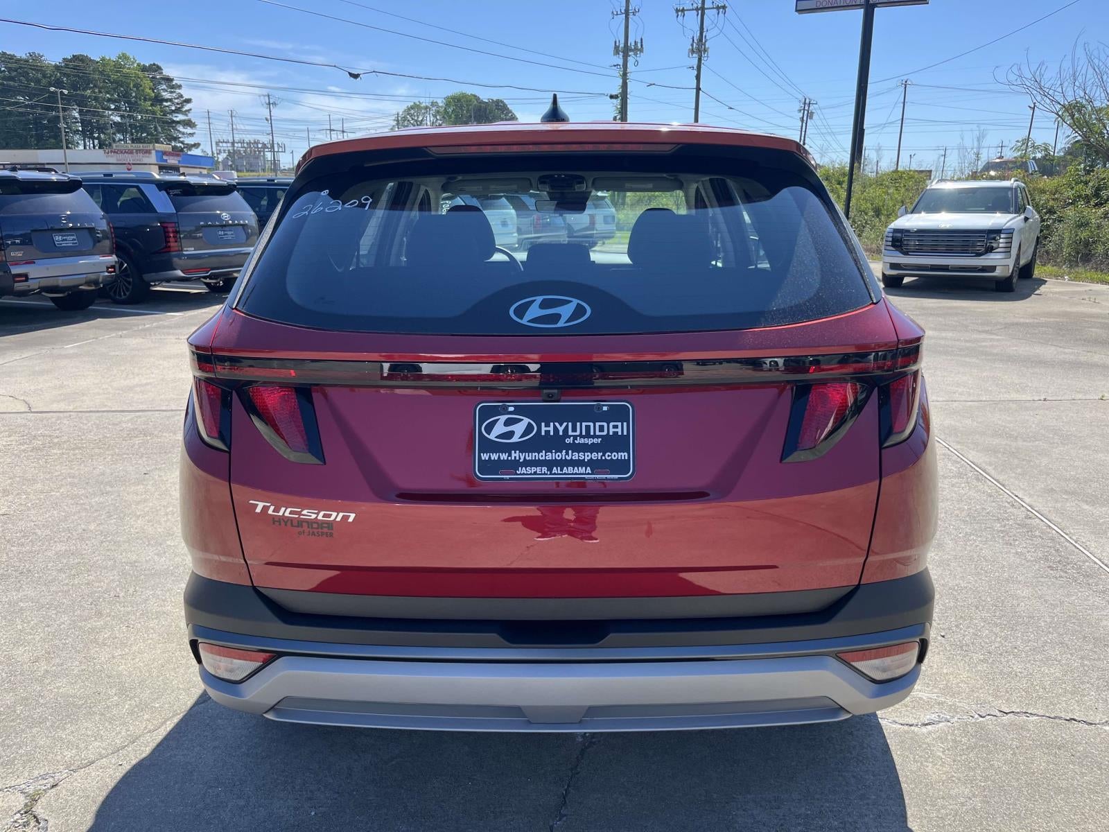 2026 Hyundai TUCSON SE FWD
