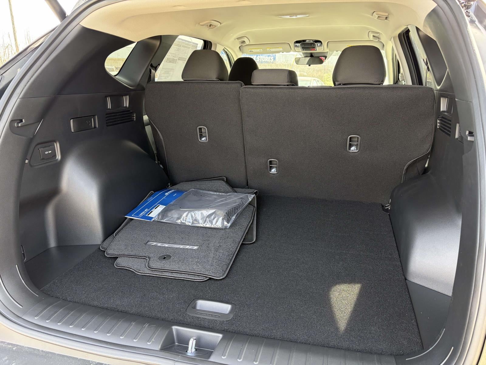 2026 Hyundai TUCSON SEL FWD