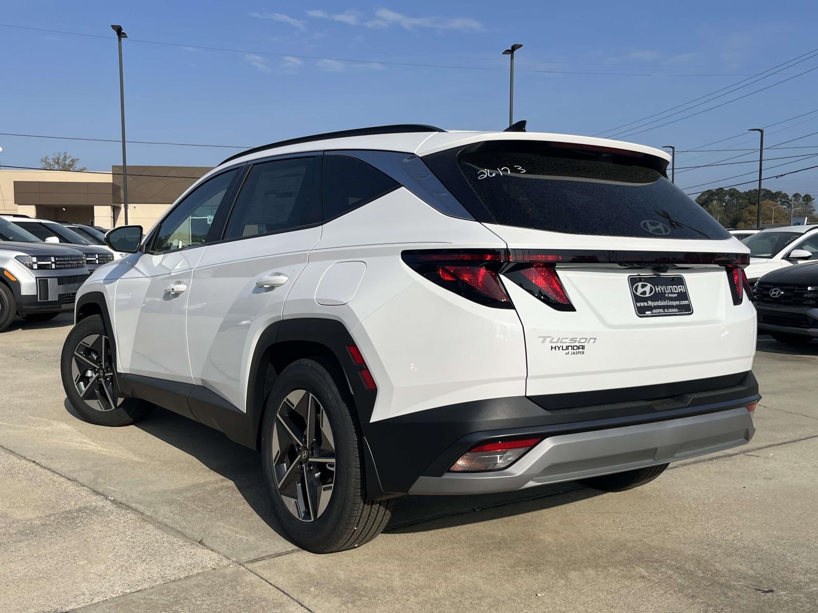 2026 Hyundai TUCSON SEL FWD