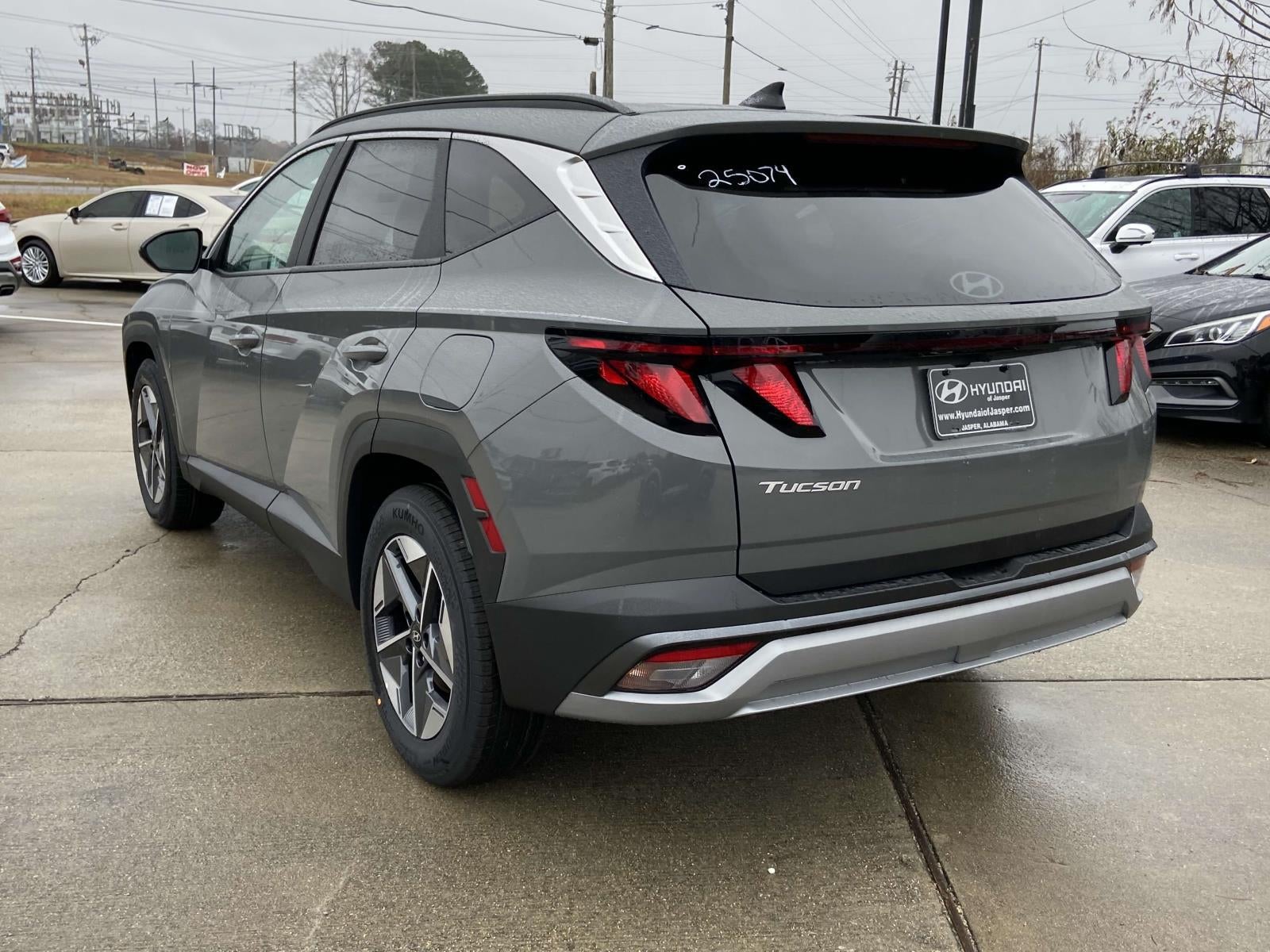 2025 Hyundai TUCSON SEL FWD