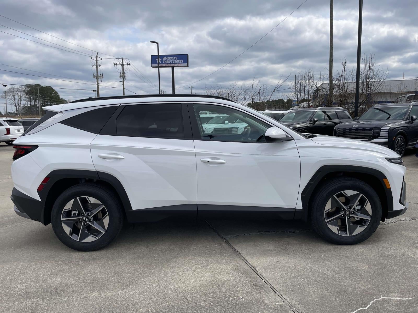 2026 Hyundai TUCSON SEL FWD