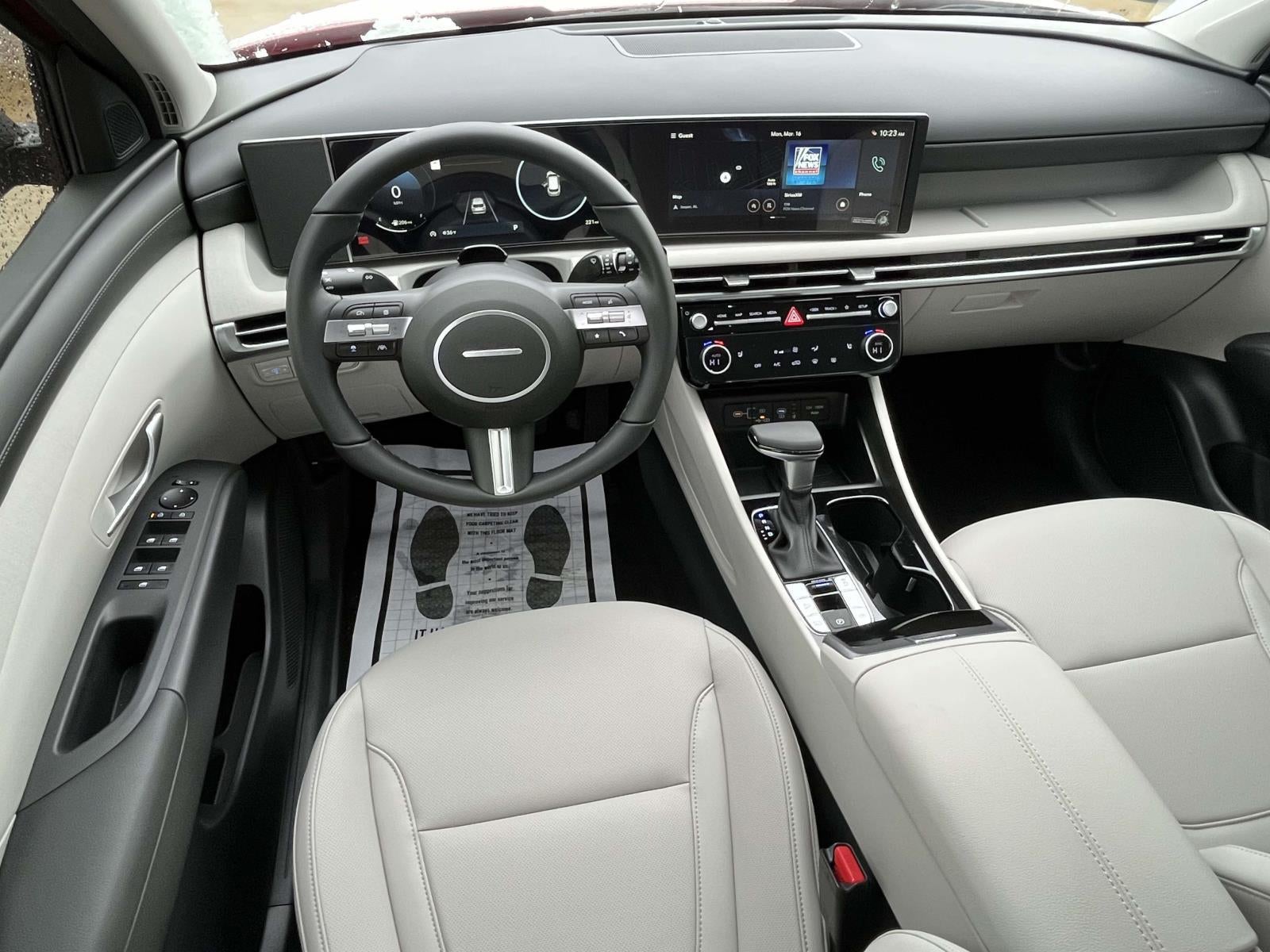 2026 Hyundai TUCSON SEL Premium FWD