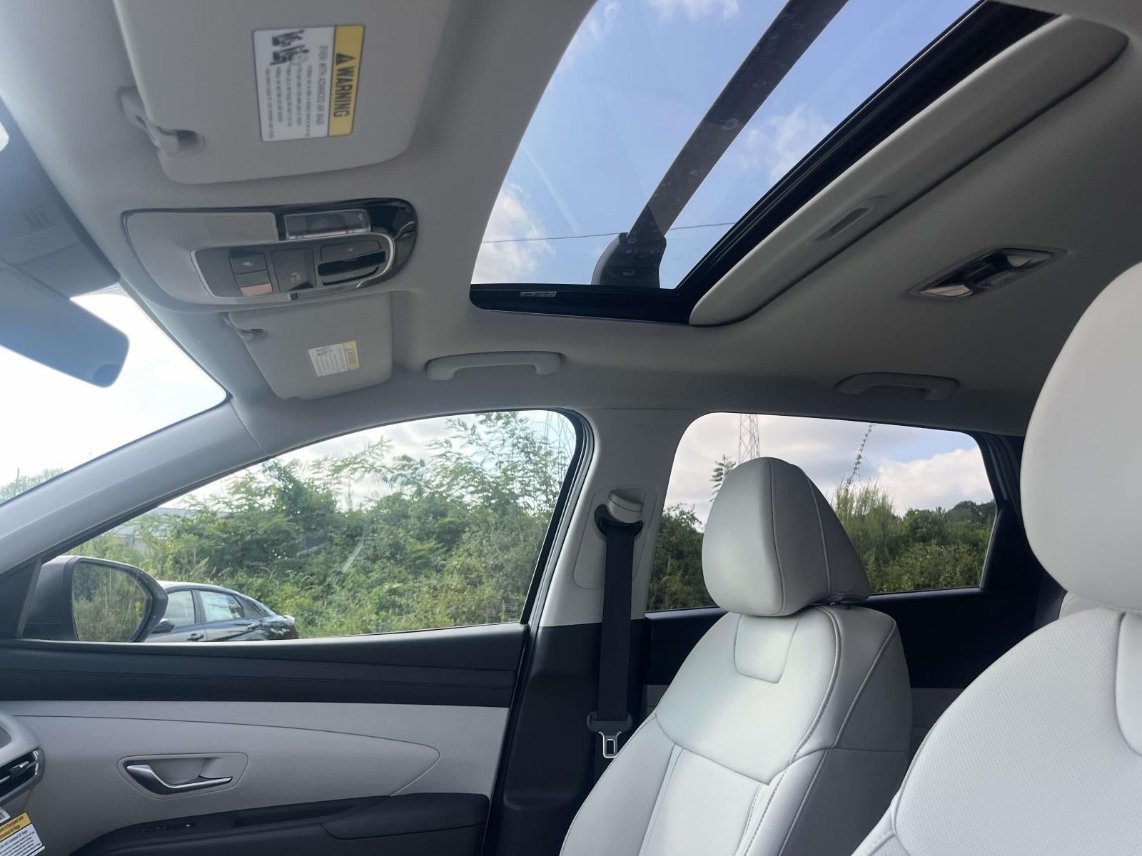 2026 Hyundai TUCSON SEL Premium FWD