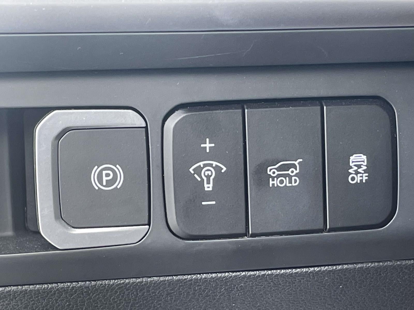 2025 Hyundai SANTA FE SE FWD