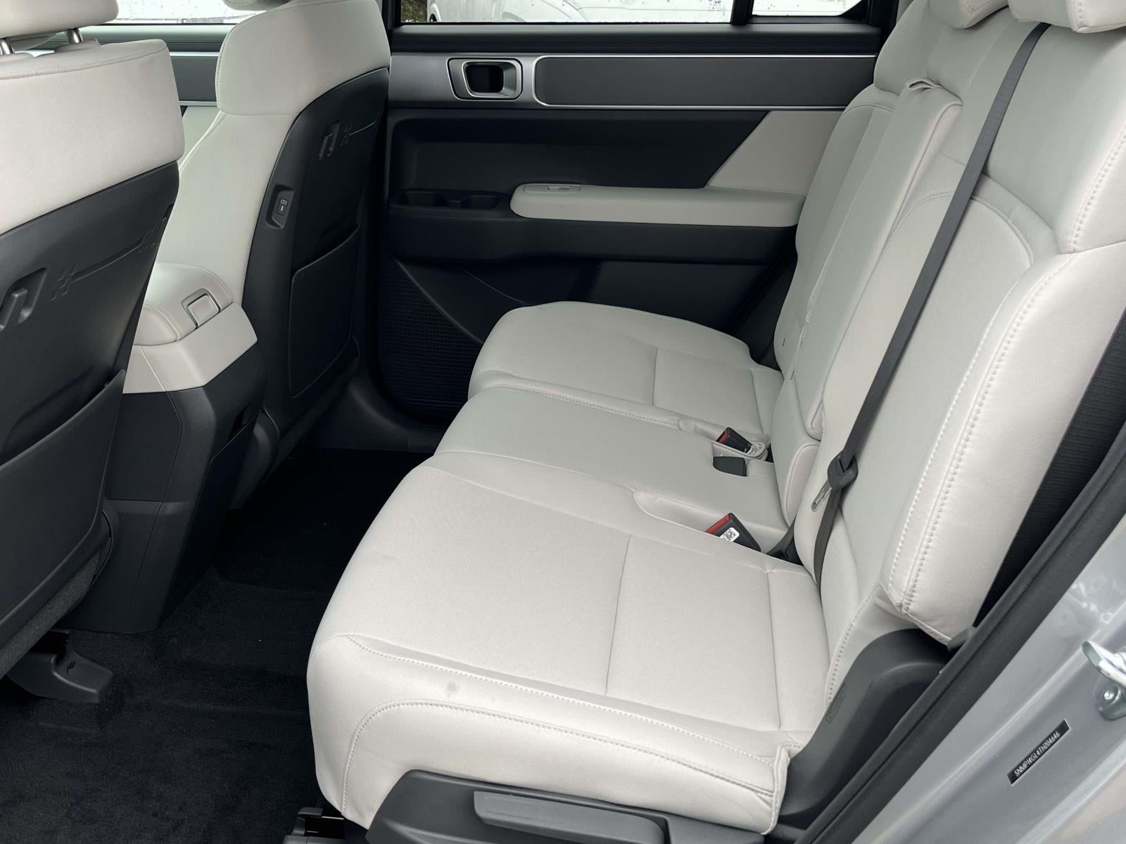 2026 Hyundai SANTA FE SE FWD