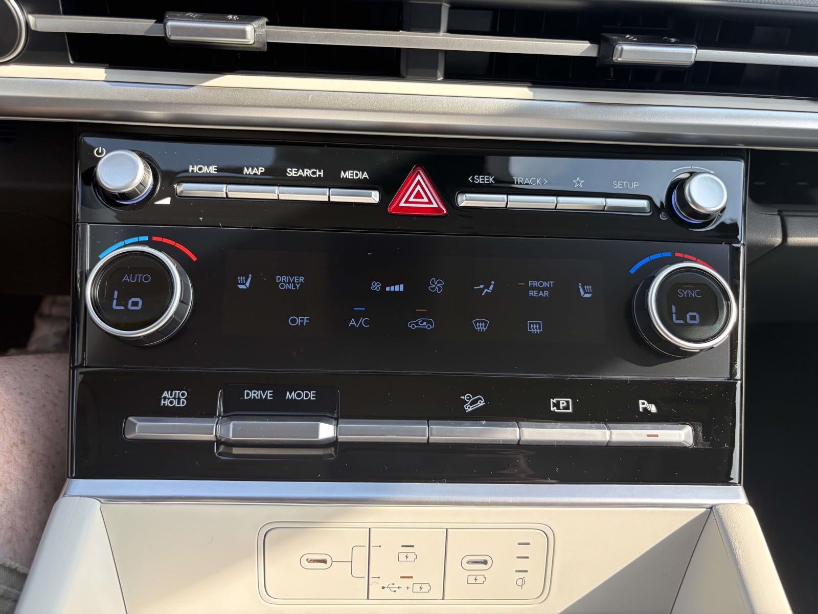 2027 Hyundai SANTA FE HYBRID SEL