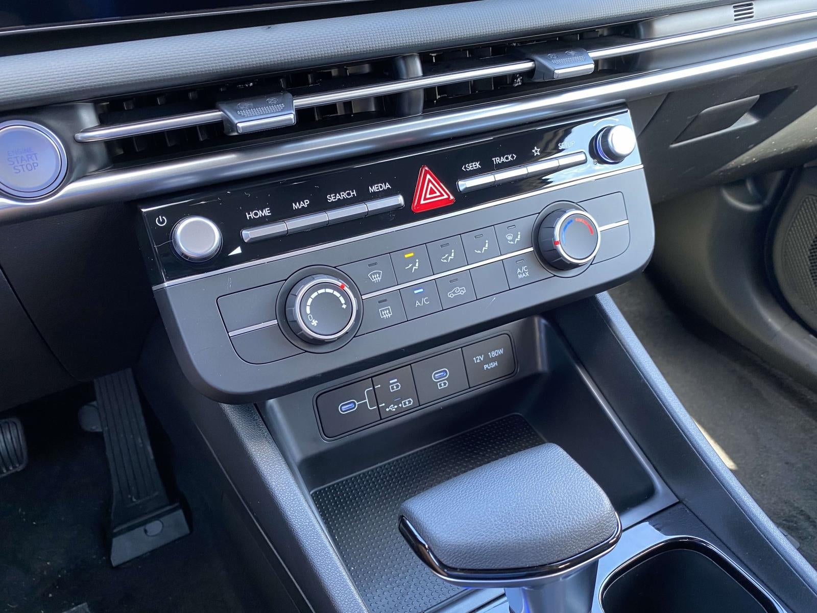 2027 Hyundai SANTA CRUZ SE AWD