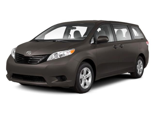2013 Toyota Sienna 5dr 7-Pass Van V6 XLE AAS FWD (Natl)