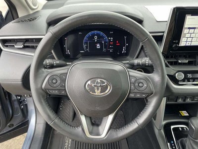2023 Toyota Corolla Cross XLE 2WD (Natl)