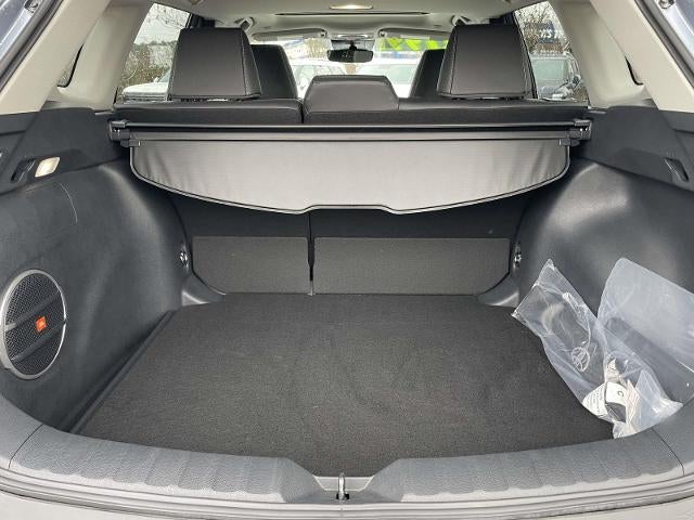 2023 Toyota Corolla Cross XLE 2WD (Natl)