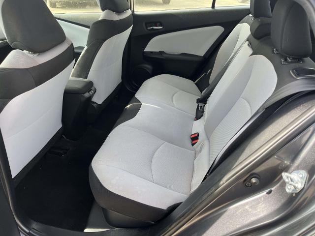 2020 Toyota Prius L Eco (Natl)