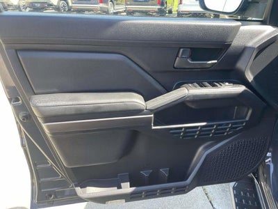 2025 Toyota 4Runner TRD Off Road 4WD (Natl)