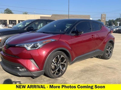2019 Toyota C-HR XLE FWD (Natl)
