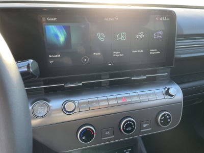 2026 Hyundai KONA SE FWD