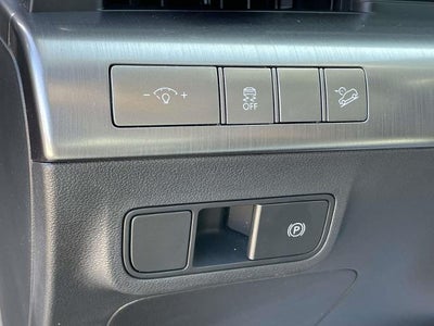 2025 Hyundai KONA SEL FWD