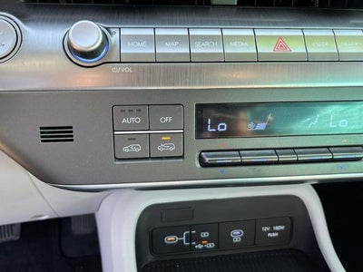 2024 Hyundai KONA SEL FWD