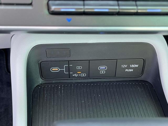 2024 Hyundai KONA SEL FWD