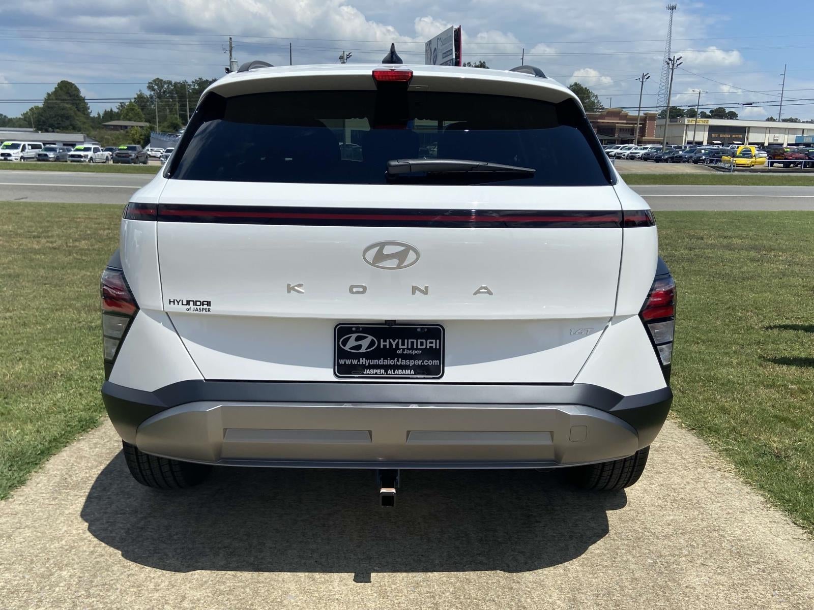 2026 Hyundai KONA SEL Premium FWD